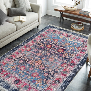 Barvita preproga s klasičnim vzorcem