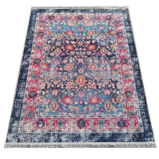 Barvita preproga s klasičnim vzorcem