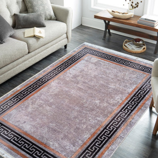 Preproga s klasičnim vzorcem