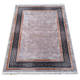 Preproga s klasičnim vzorcem