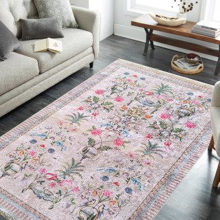 Barvita preproga s cvetličnim vzorcem