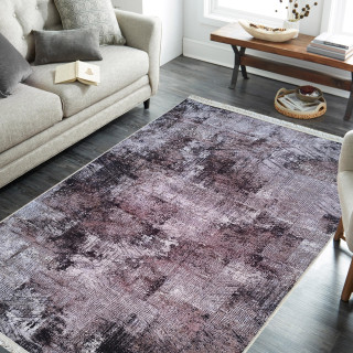 Rjava preproga z abstraktnim vzorcem