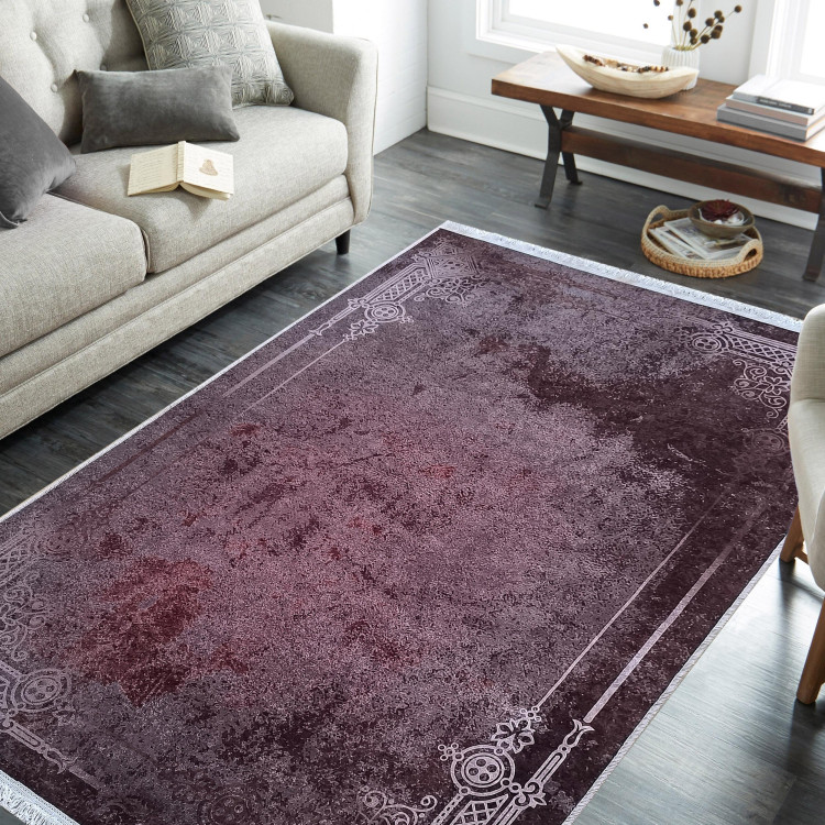 Bordo preproga z abstraktnim vzorcem