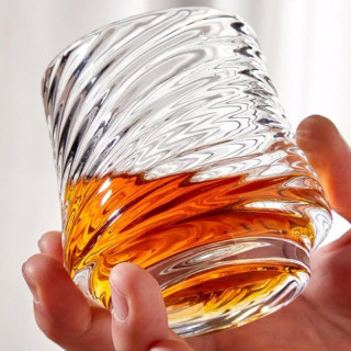 Rebrast kozarec za viski - 150 ml
