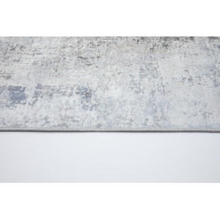 Vzorčasta moderna preproga