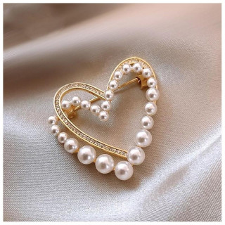 Broška v obliki srca s cirkoni in biseri