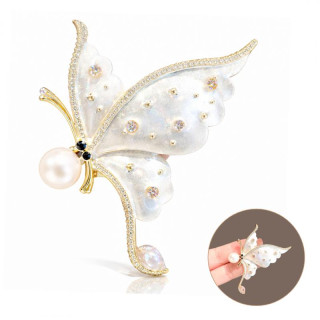 Broška z bisernim metuljem in biserom