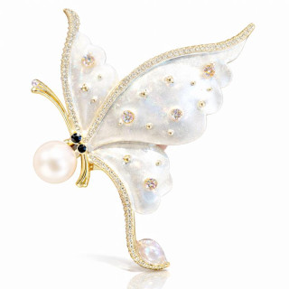 Broška z bisernim metuljem in biserom