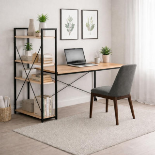 Svetlo rjava podstrešna miza s polico