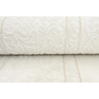 Bela moderna preproga z nežnim vzorcem