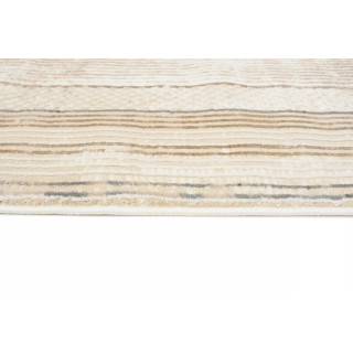 Moderna vzorčasta preproga v krem barvi