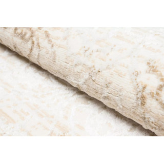 Moderna kremna preproga z vzorcem