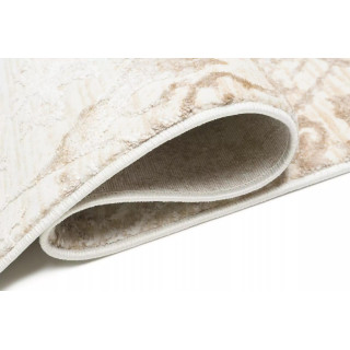 Moderna kremna preproga z vzorcem