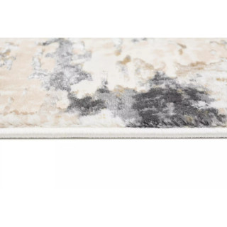 Moderna kremna preproga z vzorcem