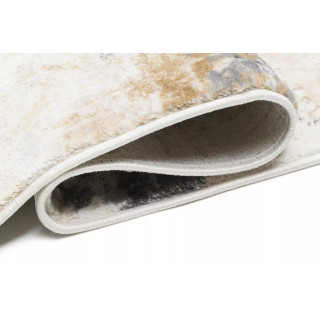 Moderna kremna preproga z vzorcem