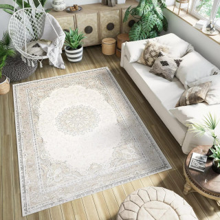 Krem preproga s turškim vzorcem