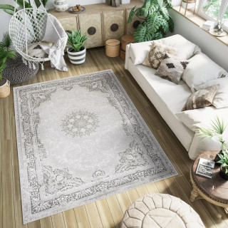 Siva preproga s turškim vzorcem