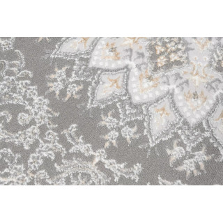 Siva preproga s turškim vzorcem