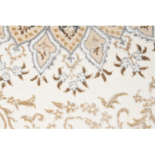 Krem preproga s turškim vzorcem