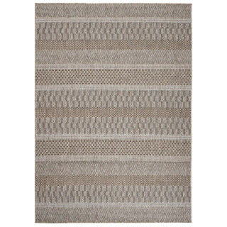 Rjava žametna preproga z vzorcem