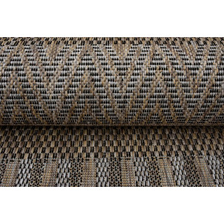 Rjava žametna preproga z vzorcem