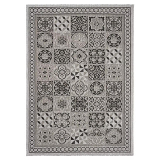 Siva žametna preproga z vzorcem