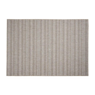 Rjava žametna preproga z vzorcem