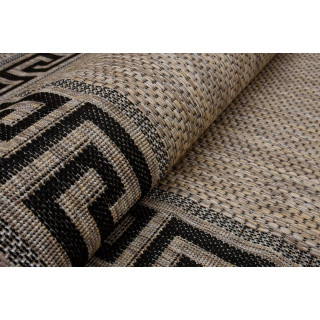 Rjava žametna preproga z vzorcem