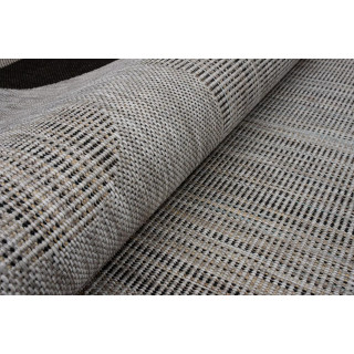 Siva žametna preproga z vzorcem