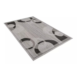 Siva žametna preproga z vzorcem
