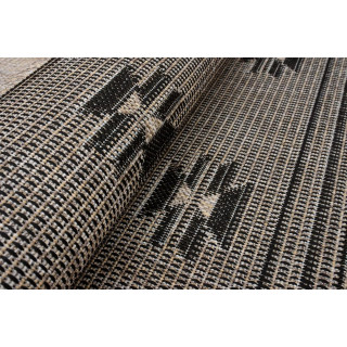 Rjava žametna preproga z vzorcem