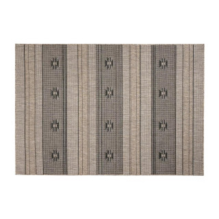 Rjava žametna preproga z vzorcem