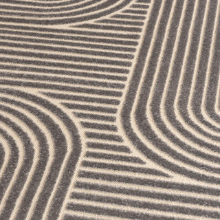 Preproga s kremnim vzorcem