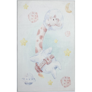 Otroška preproga z žirafo v vesolju