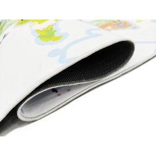 Otroška preproga z zemljevidom in živalmi