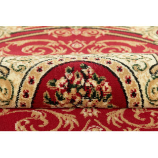 Ovalna rdeča preproga z vintage vzorcem