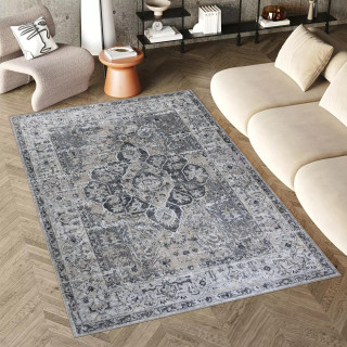 Starinska preproga z vzorcem