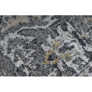 Starinska preproga z vzorcem