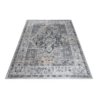 Starinska preproga z vzorcem