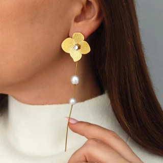 Ženski viseči uhani s cvetjem in biseri