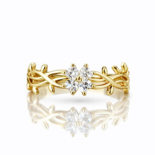 Prepleten pozlačen prstan s cvetom in cirkoni