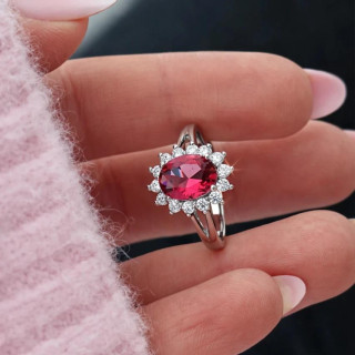 Ženski pozlačen prstan s cirkoni