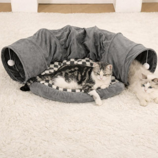 Igralni tunel s cofki in ležiščem za mačke