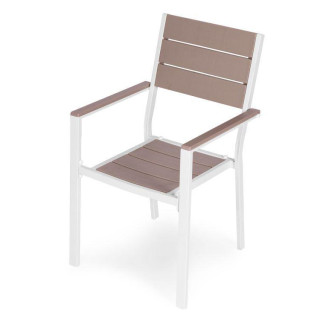 Komplet dveh bež in belih vrtnih stolov