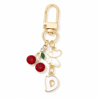 Obesek s črko D, češnjami in metuljem