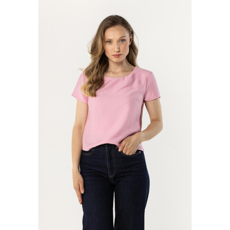 Roza ženska majica s polkrožnim izrezom