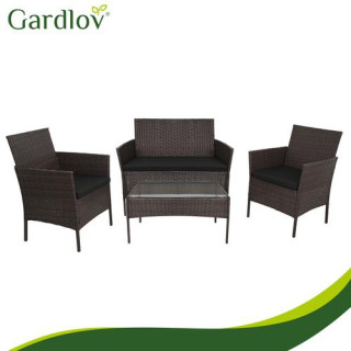 Vrtno pohištvo iz rjavega ratana