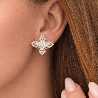 Pozlačeni ženski uhani v obliki cveta